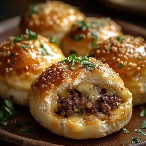 Garlic Parmesan Cheeseburger Bombs