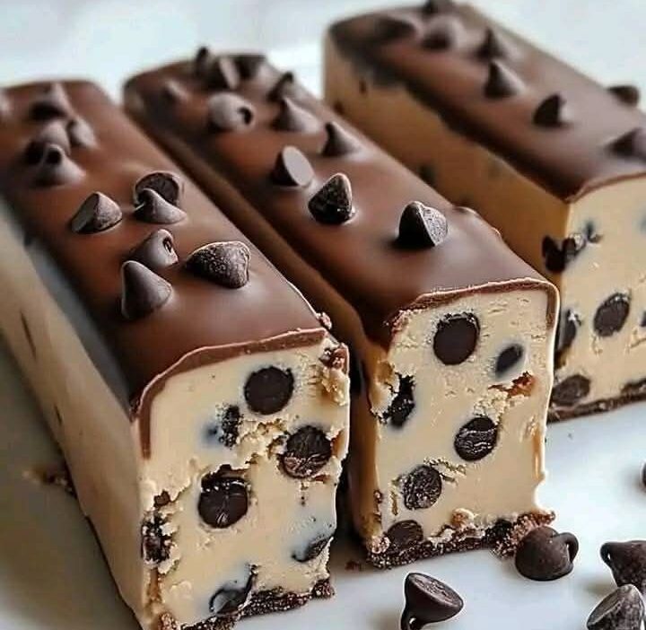 Chocolate Chip Cookie Dough Bars