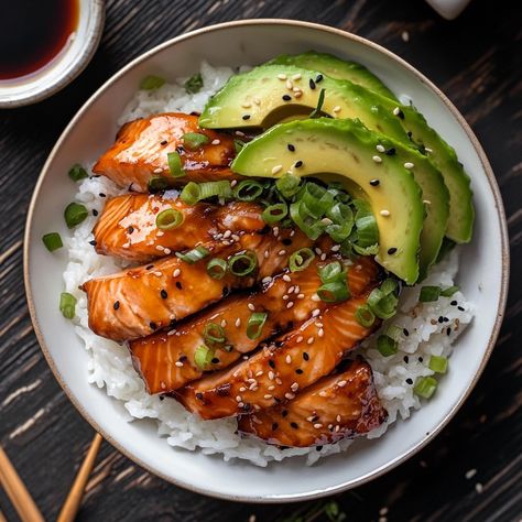 Spicy Salmon Rice Bowl