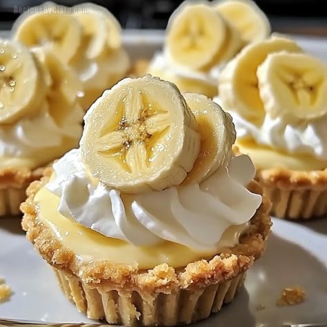 No-Bake Mini Banana Cream Pies