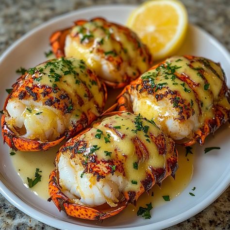 Creamy Garlic Butter Lobster Tails