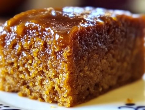 Amish Applesauce Cake