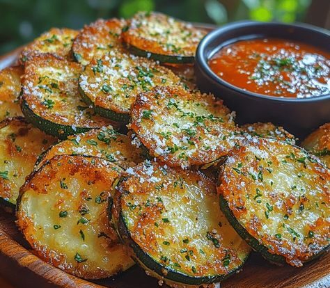 Crunchy Parmesan Zucchini Chips